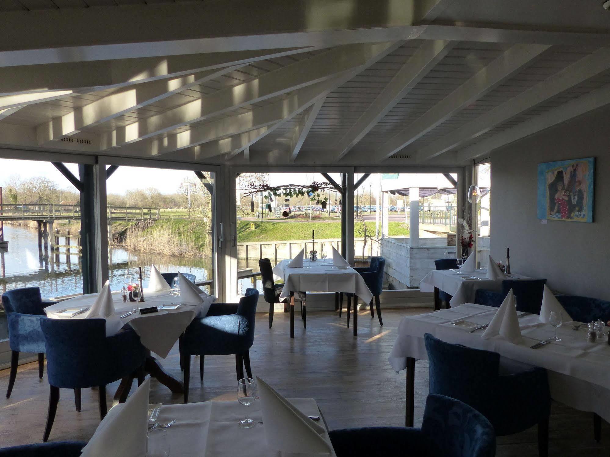Hotel Restaurant De Stadsherberg Franeker Exterior photo